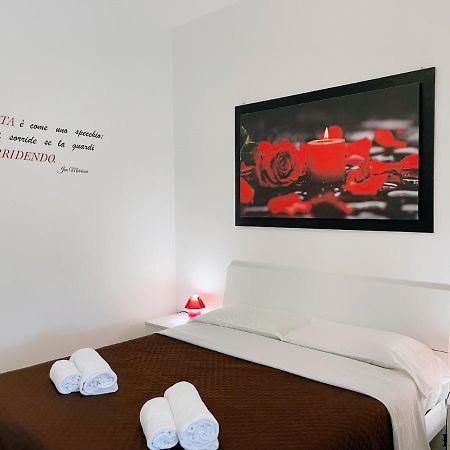 Confortini Rooms Sunday Verona Exterior foto
