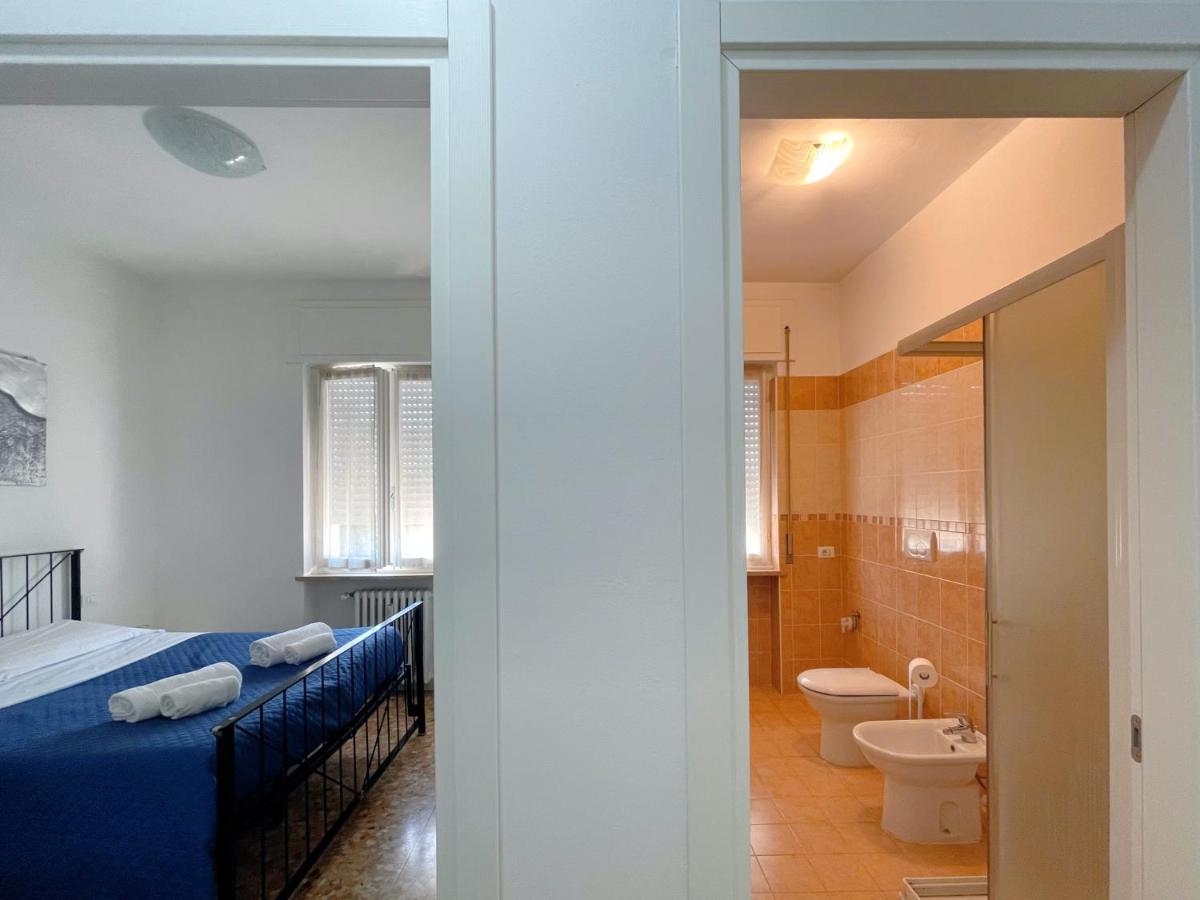 Confortini Rooms Sunday Verona Exterior foto