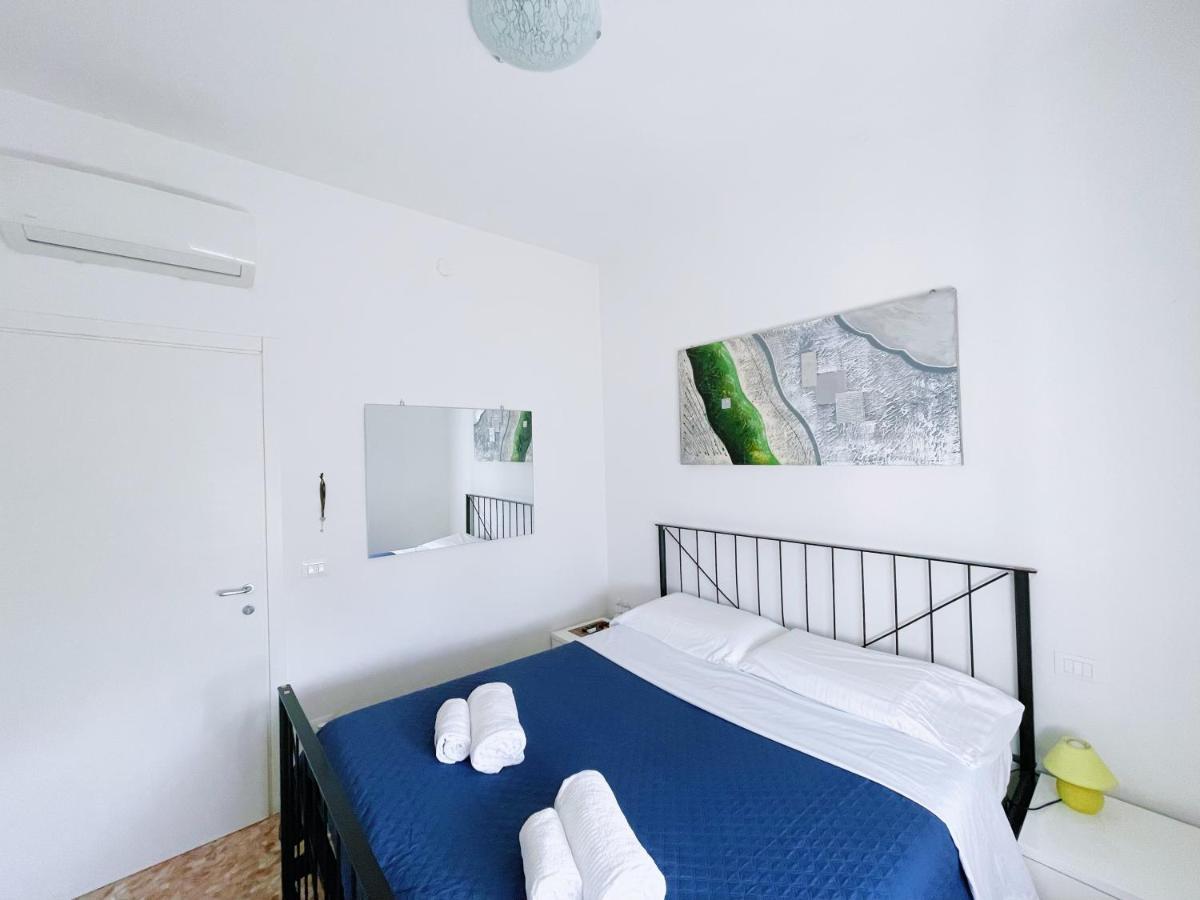 Confortini Rooms Sunday Verona Exterior foto
