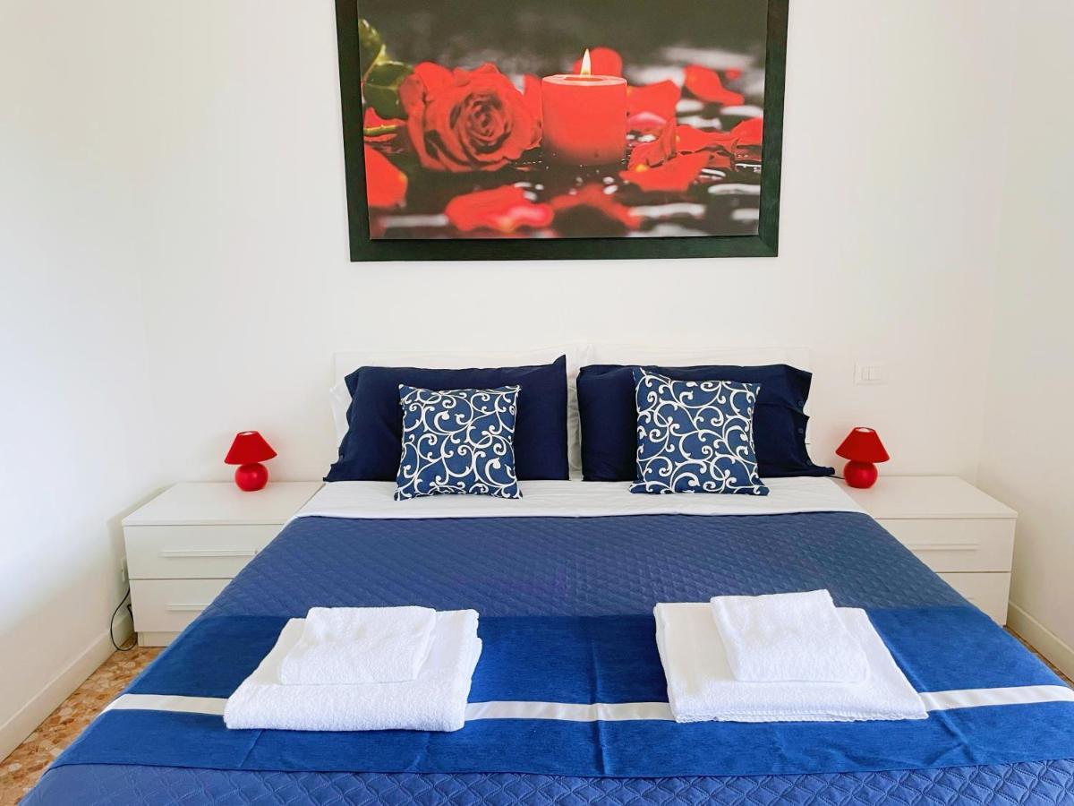 Confortini Rooms Sunday Verona Exterior foto