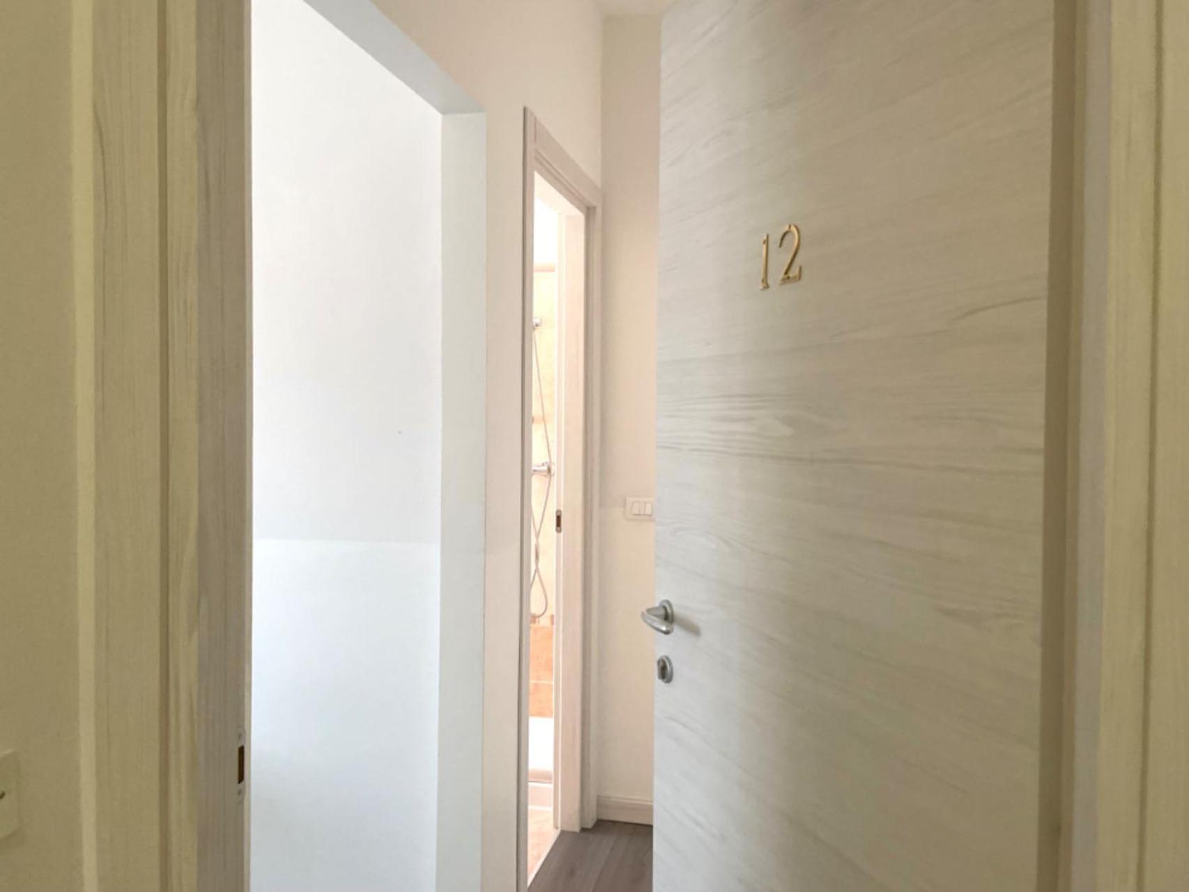 Confortini Rooms Sunday Verona Exterior foto